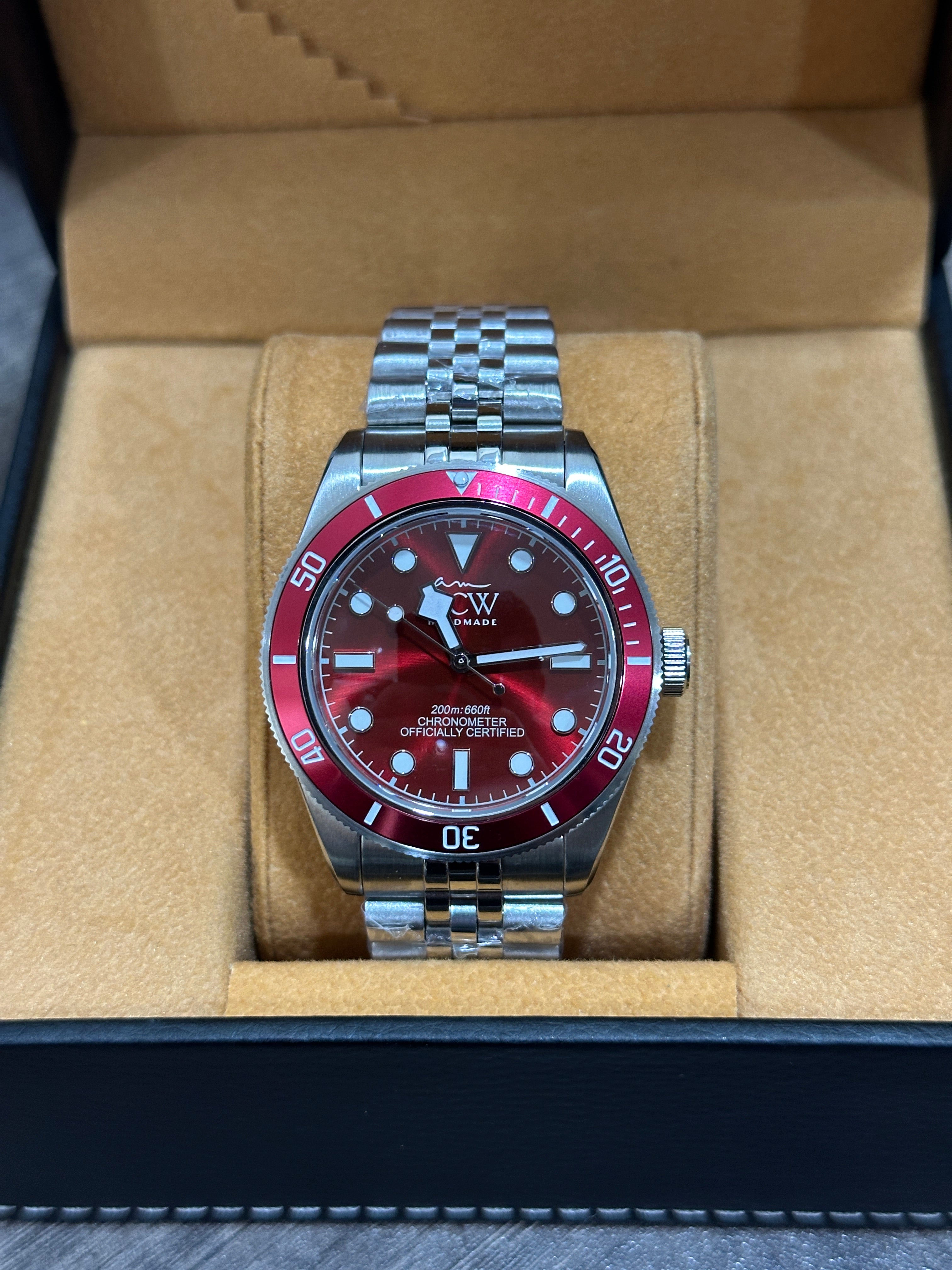 ACW Crimson Diver 39mm